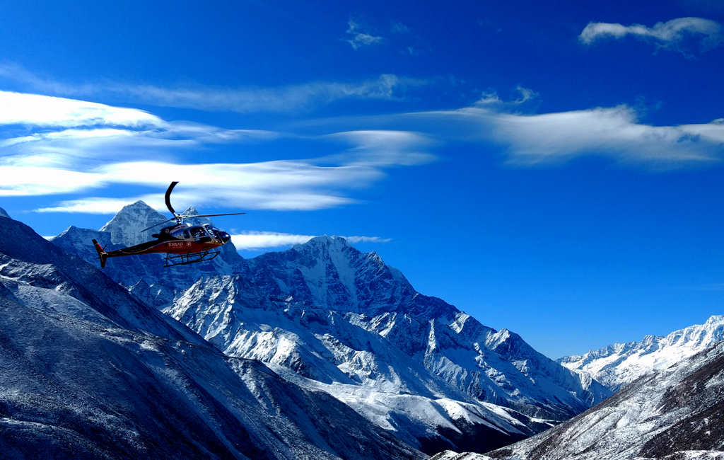 everest-heli-trek