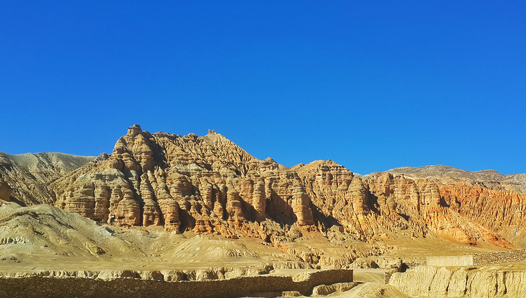 upper_mustang_trek